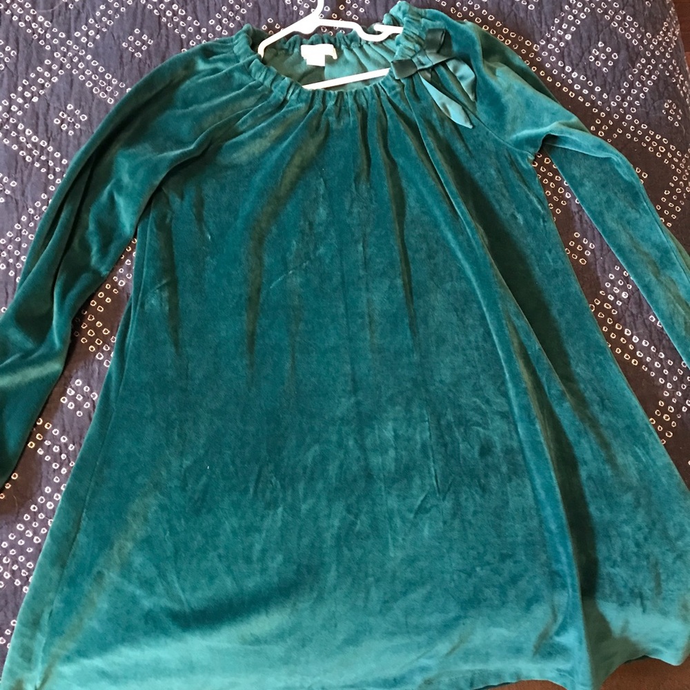 Green velour garnet hill kids size 12